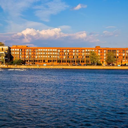 Best Western Plus Oswego Hotel And Conference Center Екстер'єр фото