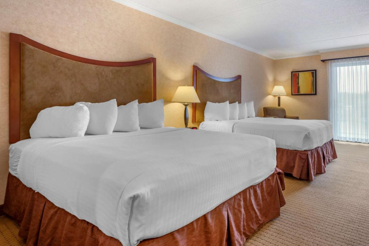 Best Western Plus Oswego Hotel And Conference Center Екстер'єр фото