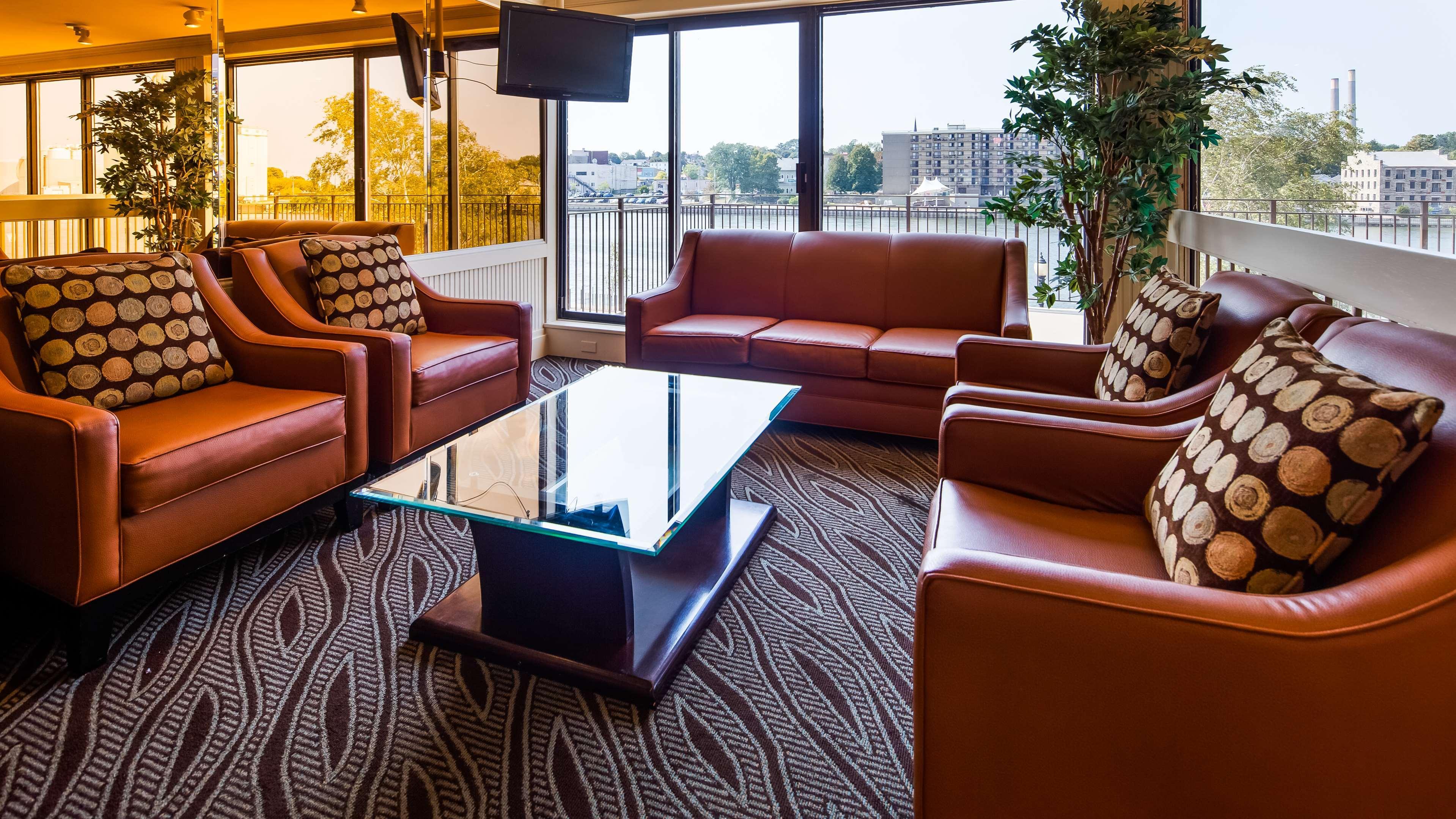 Best Western Plus Oswego Hotel And Conference Center Екстер'єр фото