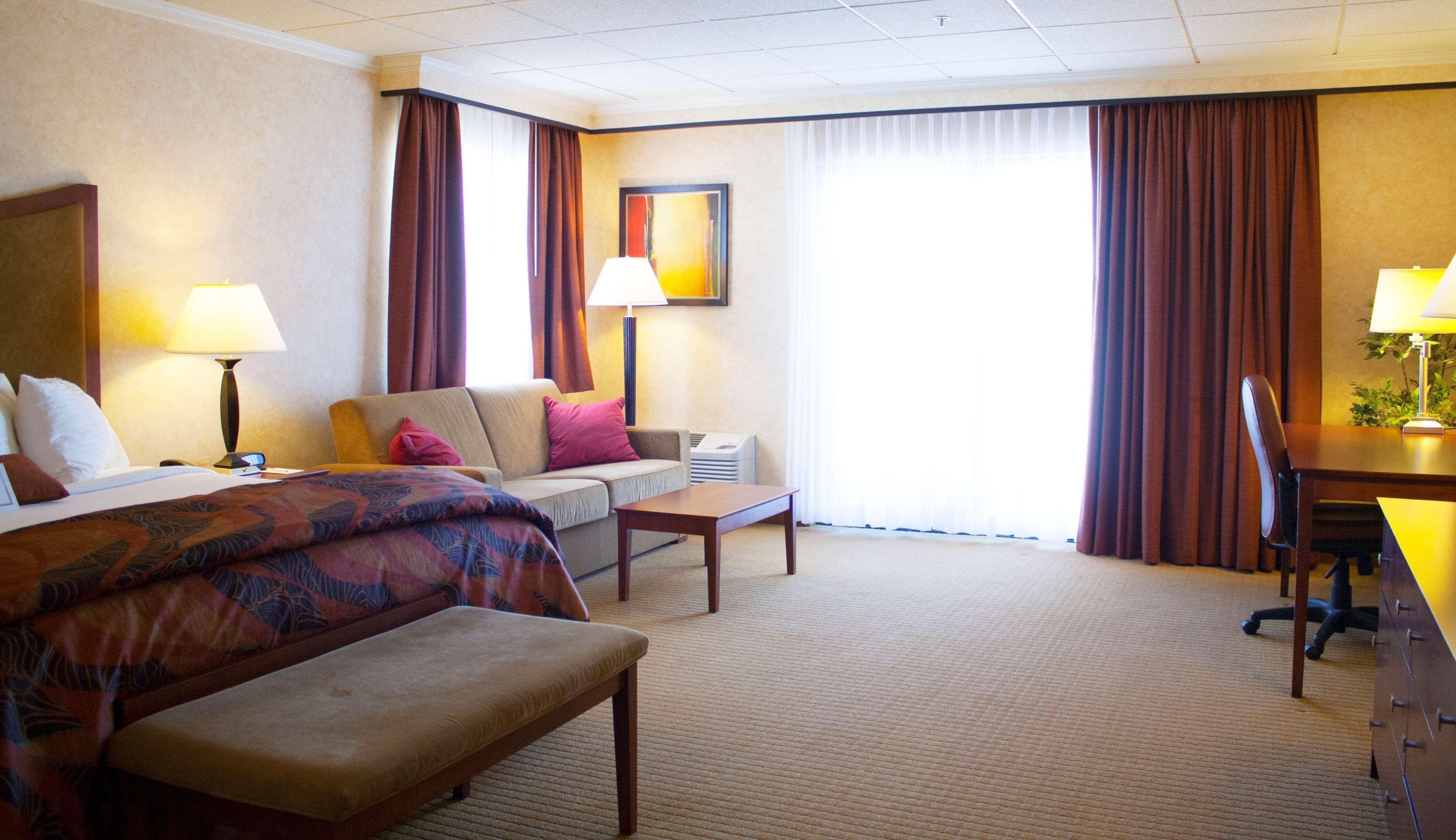 Best Western Plus Oswego Hotel And Conference Center Екстер'єр фото