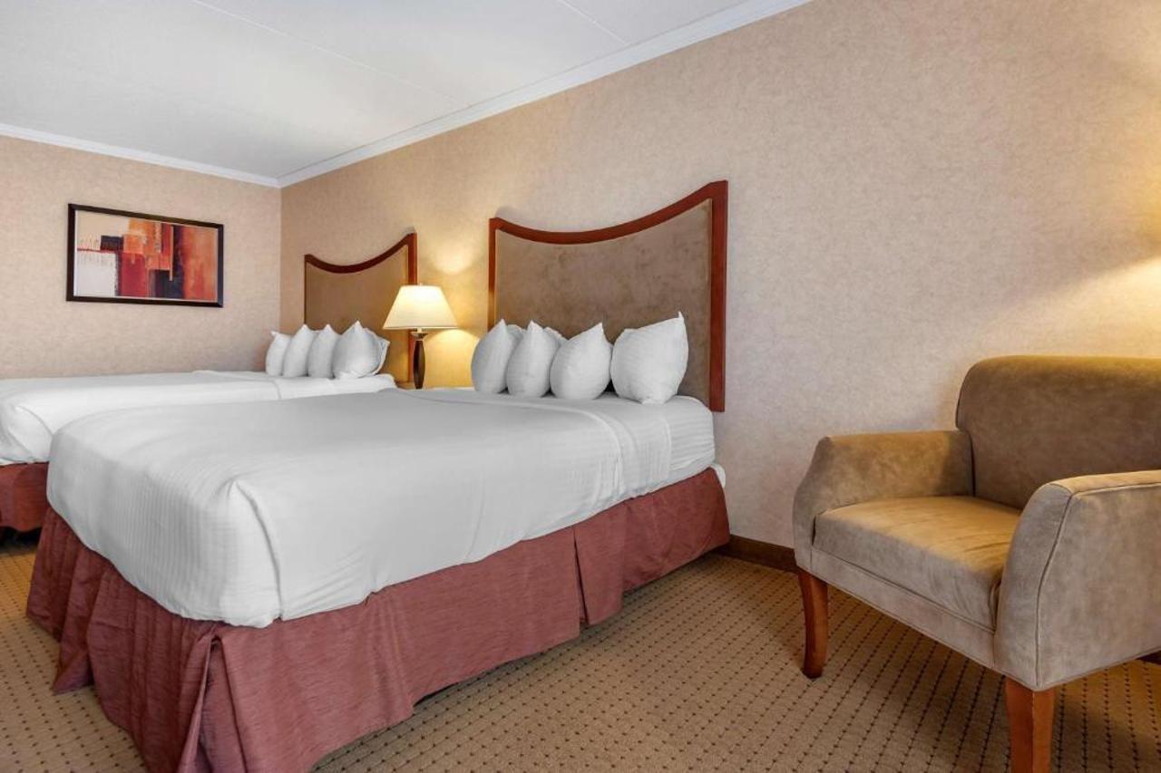 Best Western Plus Oswego Hotel And Conference Center Екстер'єр фото